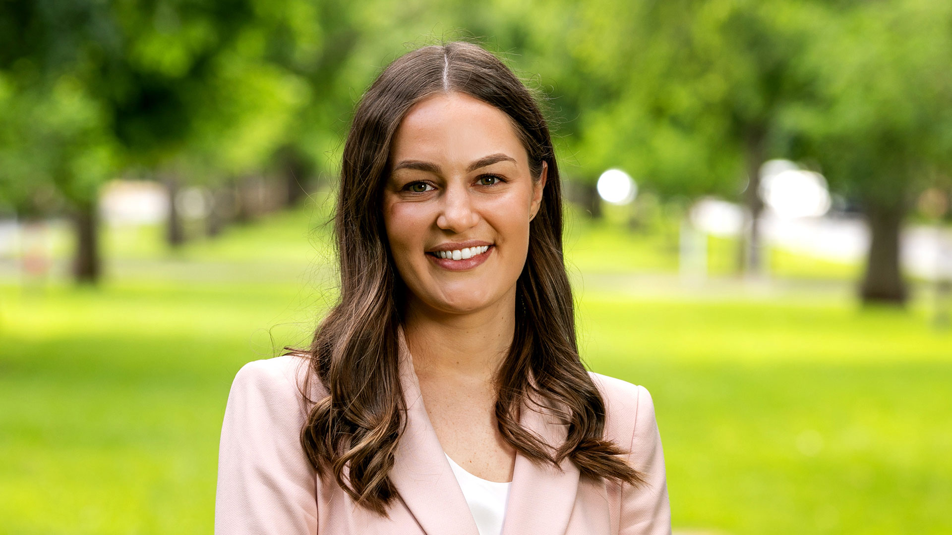 Sophie Campbell - Profile Image