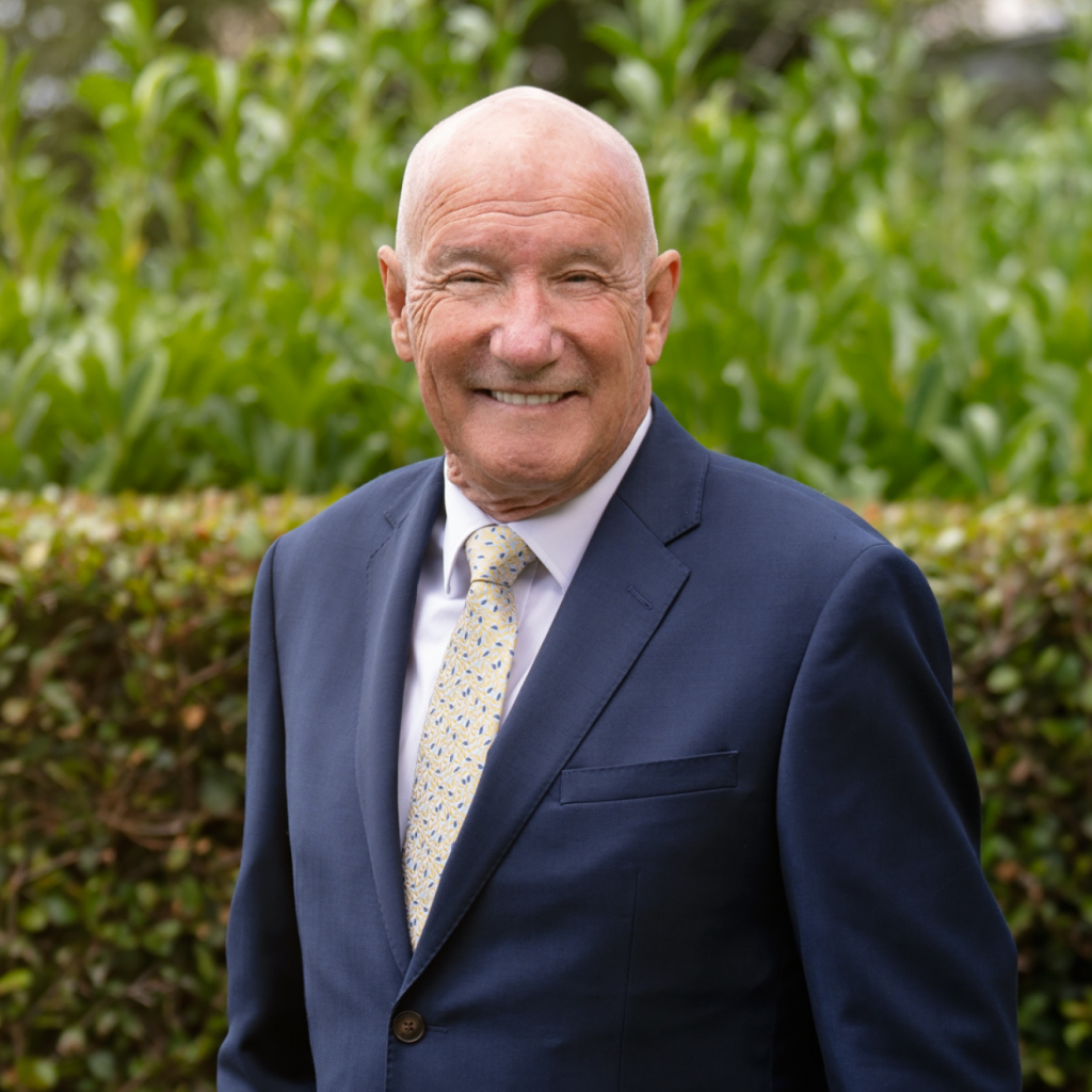 Geoffrey Carlaw - Profile Image