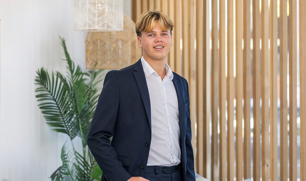 Max Pilhage - Profile Image
